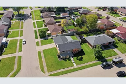 4413 Randall Drive, Springfield, OH 45503 - Photo 2