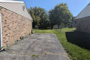 7048 Safari Dr, Dayton, OH 45424 - Photo 4