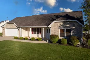 2404 Kensington Dr, Saint Marys, OH 45885 - Photo 6