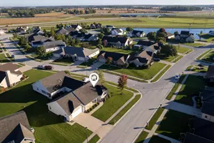 2404 Kensington Dr, Saint Marys, OH 45885 - Photo 10