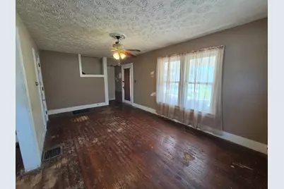 2077 Stanview Avenue, Dayton, OH 45404 - Photo 8