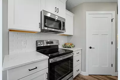 864 W Bentley Circle, Troy, OH 45373 - Photo 16