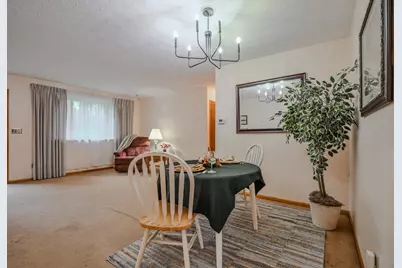 5560 S Pitchin Road, Springfield, OH 45502 - Photo 6