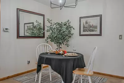 5560 S Pitchin Road, Springfield, OH 45502 - Photo 4
