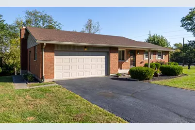 15 Windmere Drive, Troy, OH 45373 - Photo 2