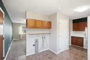 450 Kirk Ln, Troy, OH 45373 - Photo 16