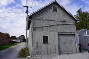 213 E Pearl St, Wapakoneta, OH 45895 - Photo 44