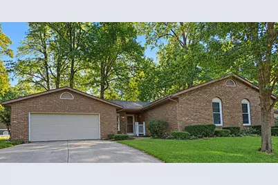 902 Royal Oak Drive, Saint Marys, OH 45885 - Photo 1