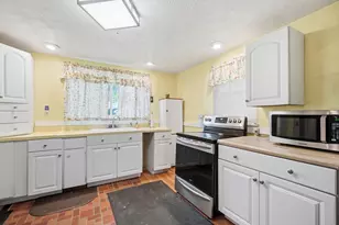 7570 Troy Rd, Springfield, OH 45502 - Photo 18