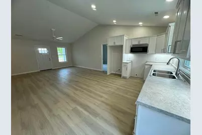 707 Weston Street, Saint Marys, OH 45885 - Photo 2