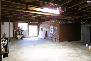202 W College St, Jackson Center, OH 45334 - Photo 28