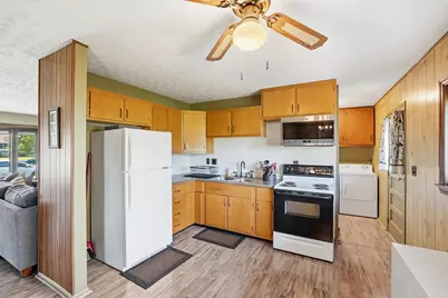 2065 S Center Boulevard, Springfield, OH 45506 - Photo 8
