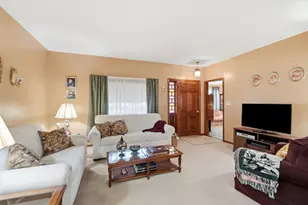 504 Buchanan St, Wapakoneta, OH 45895 - Photo 12