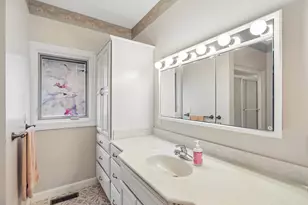 700 Westlake Dr, Troy, OH 45373 - Photo 32