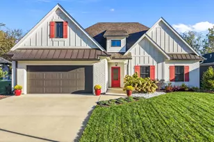 1427 Legacy Ct, Troy, OH 45373 - Photo 1