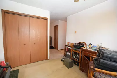 905 Hilltop Drive, Bellefontaine, OH 43311 - Photo 8