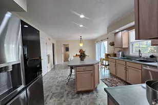 15881 Lochard Rd, Anna, OH 45302 - Photo 26