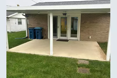 321 N Garber Drive, Tipp City, OH 45371 - Photo 4