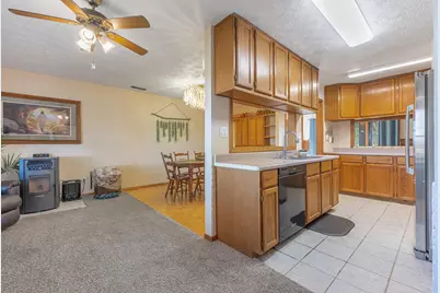 11590 Pansing Road, Brookville, OH 45309 - Photo 6
