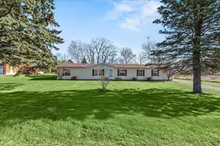4921 Hawk Rd, Mechanicsburg, OH 43044 - Photo 1