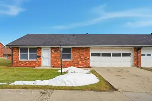 3250 N Argonne Ln, Springfield, OH 45503 - Photo 1