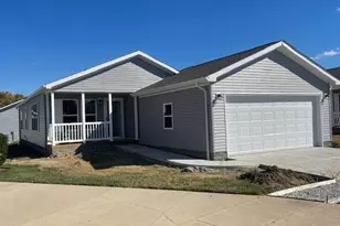 474 Kalynn Cir, Fairborn, OH 45324 - Photo 1