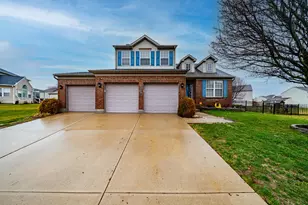 6907 Pegram Wy, Dayton, OH 45424 - Photo 1