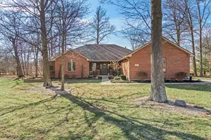 857 Shaney Ln, Brookville, OH 45309 - Photo 1
