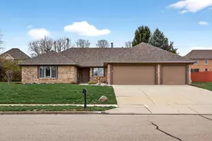 715 Fern Ct, Tipp City, OH 45371 - Photo 1