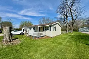 4744 Oxtoby St, Springfield, OH 45505 - Photo 1