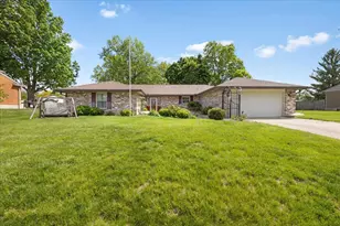 6330 Rangeview Dr, Dayton, OH 45415 - Photo 1