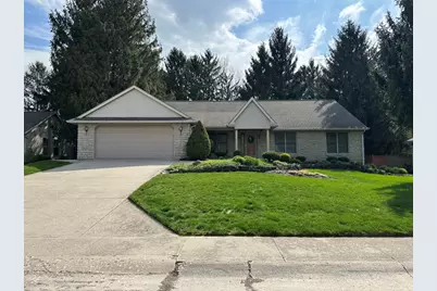204 E Glen Drive, Bellefontaine, OH 43311 - Photo 1