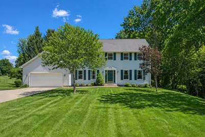 660 W Eva Circle, Springfield, OH 45504 - Photo 1