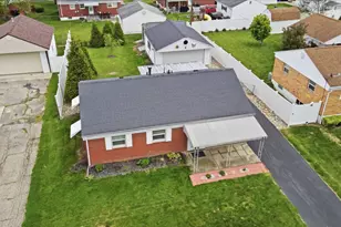 60 Quinby Ln, Dayton, OH 45432 - Photo 1