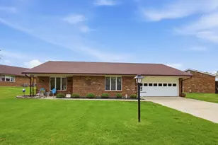 3113 E Brixton Dr, Springfield, OH 45503 - Photo 1