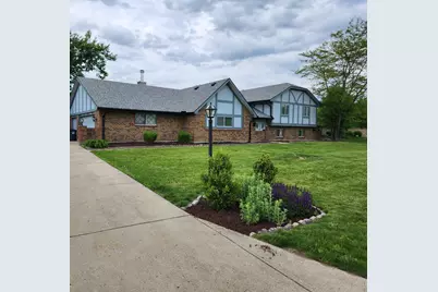 2447 N Tulane Drive, Beavercreek, OH 45431 - Photo 1