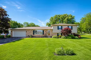 4401 Mumper Rd, Springfield, OH 45502 - Photo 1