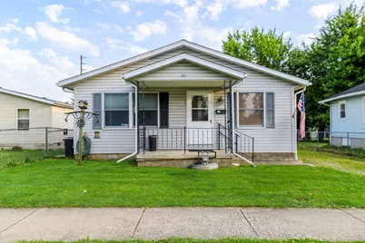 613 W Columbus Avenue, Bellefontaine, OH 43311 - Photo 1