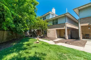 978 Irving Ave, Dayton, OH 45419 - Photo 1