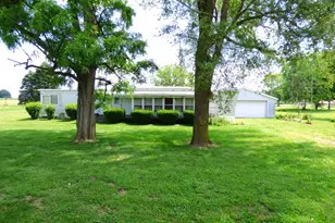 442 N Main St, De Graff, OH 43318 - Photo 1