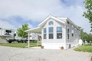 11539 Lake Dr, Lakeview, OH 43331 - Photo 1