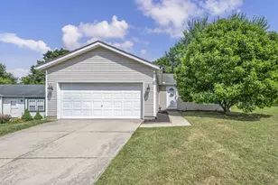 909 McDowell St, Xenia, OH 45385 - Photo 1