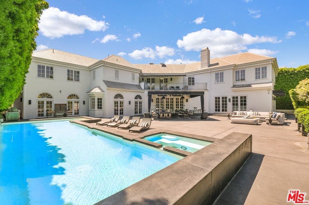 820 Whittier Dr, Beverly Hills, CA 90210-3044
