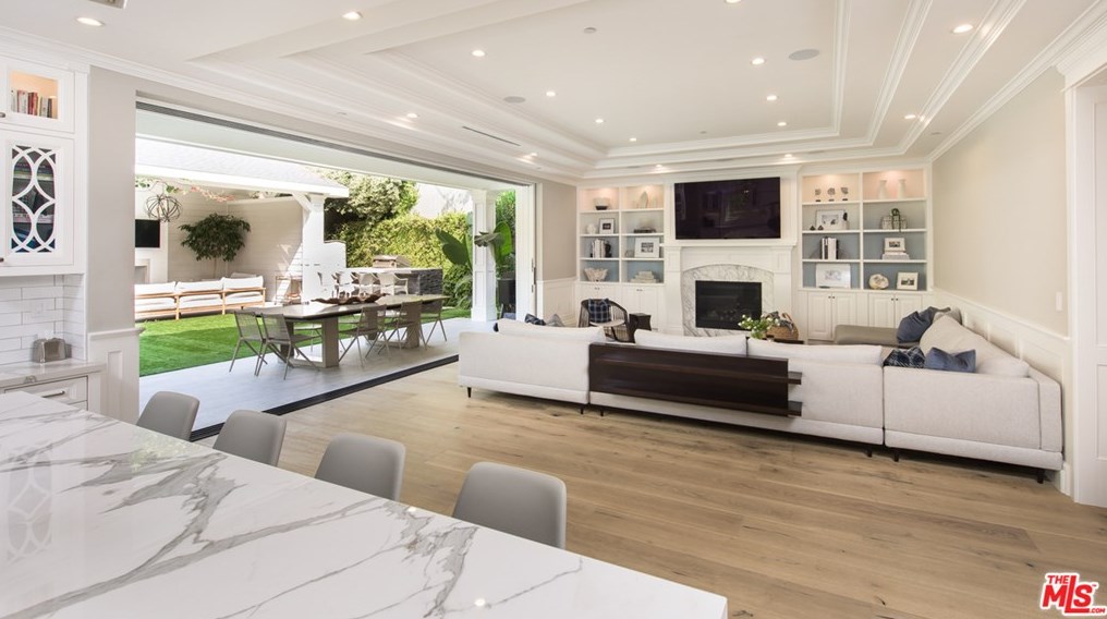 9615 Bolton Rd, Los Angeles, CA 90034-1041