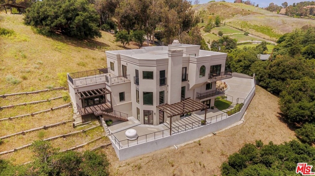 6127 Ramirez Canyon Rd, Malibu, CA 90265-4426