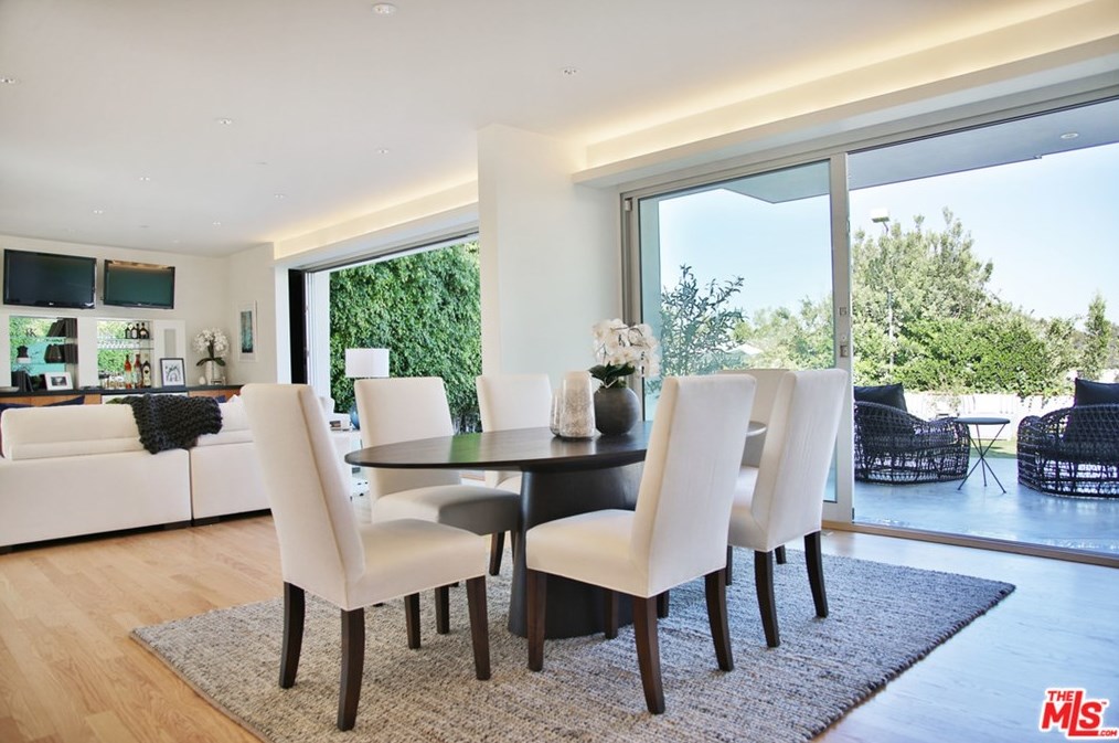 2788 Monte Mar Ter, Los Angeles CA  90064-3437 exterior