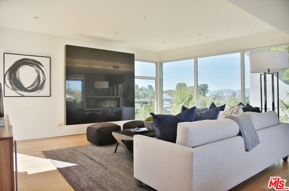 2788 Monte Mar Ter, Los Angeles CA  90064-3437 exterior