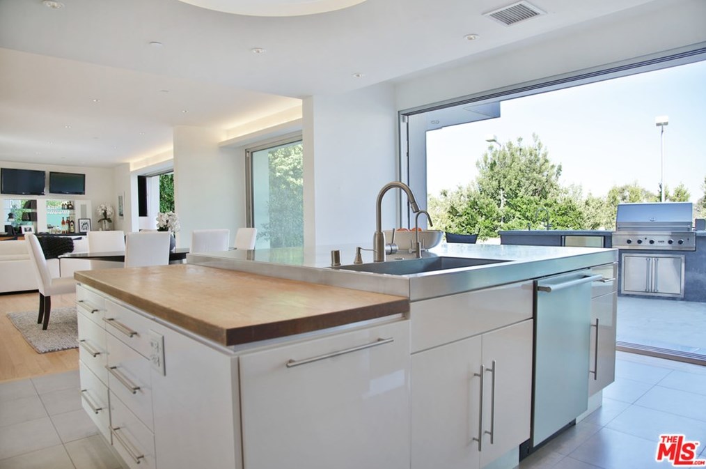 2788 Monte Mar Ter, Los Angeles CA  90064-3437 exterior