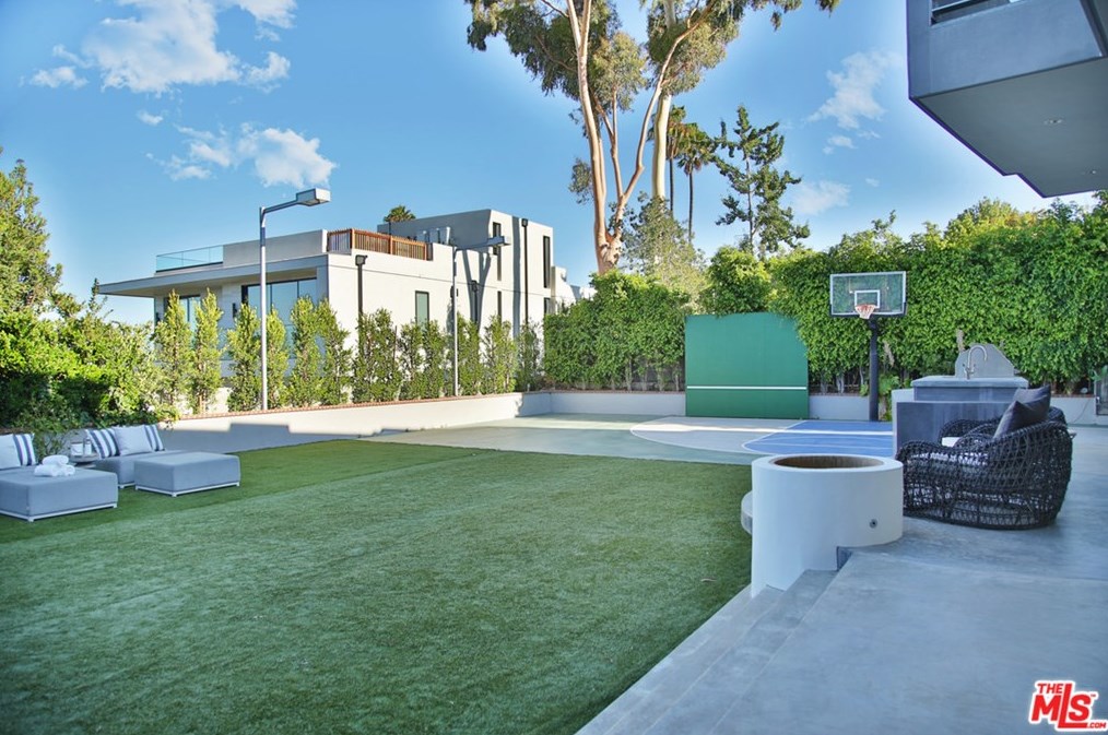 2788 Monte Mar Ter, Los Angeles CA  90064-3437 exterior