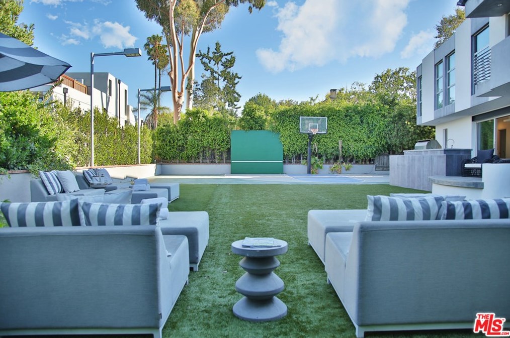 2788 Monte Mar Ter, Los Angeles CA  90064-3437 exterior